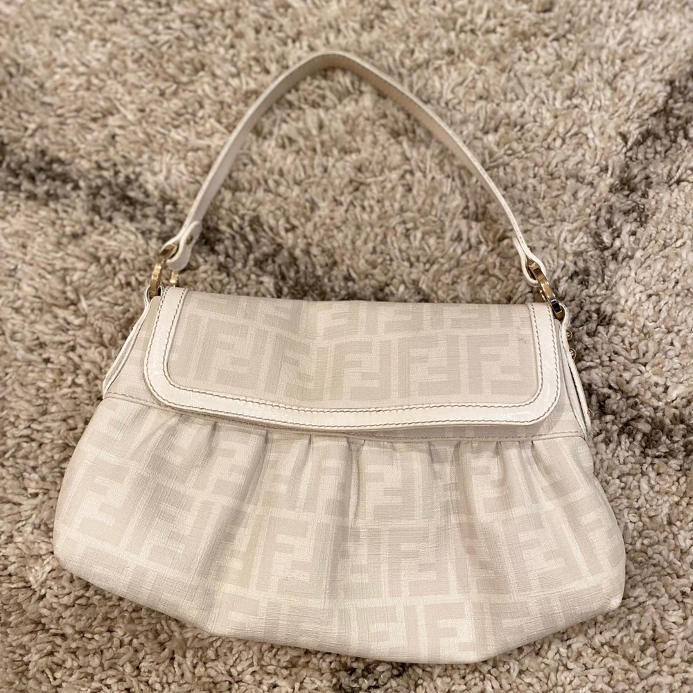 Vintage Fendi handbag - Picture 4 of 6